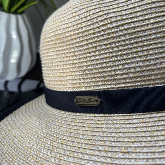 Sun N Sand Backless Straw Hat w/ Black Trim Adjustable Brim New - Picture 5 of 5